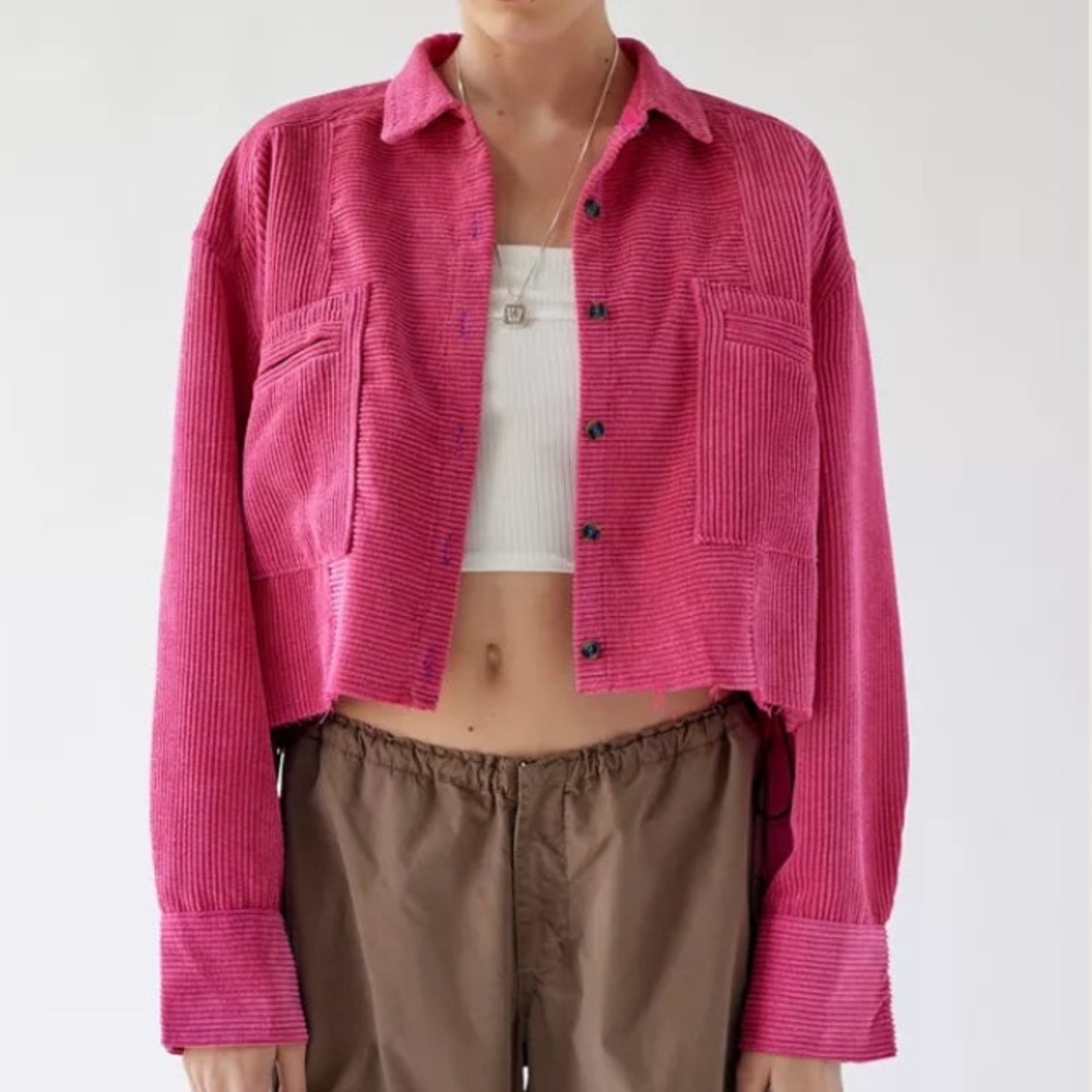 BDG Rodney Corduroy Button Down Shirt Jacket Shacket Cropped Pink Boxy Fit Small